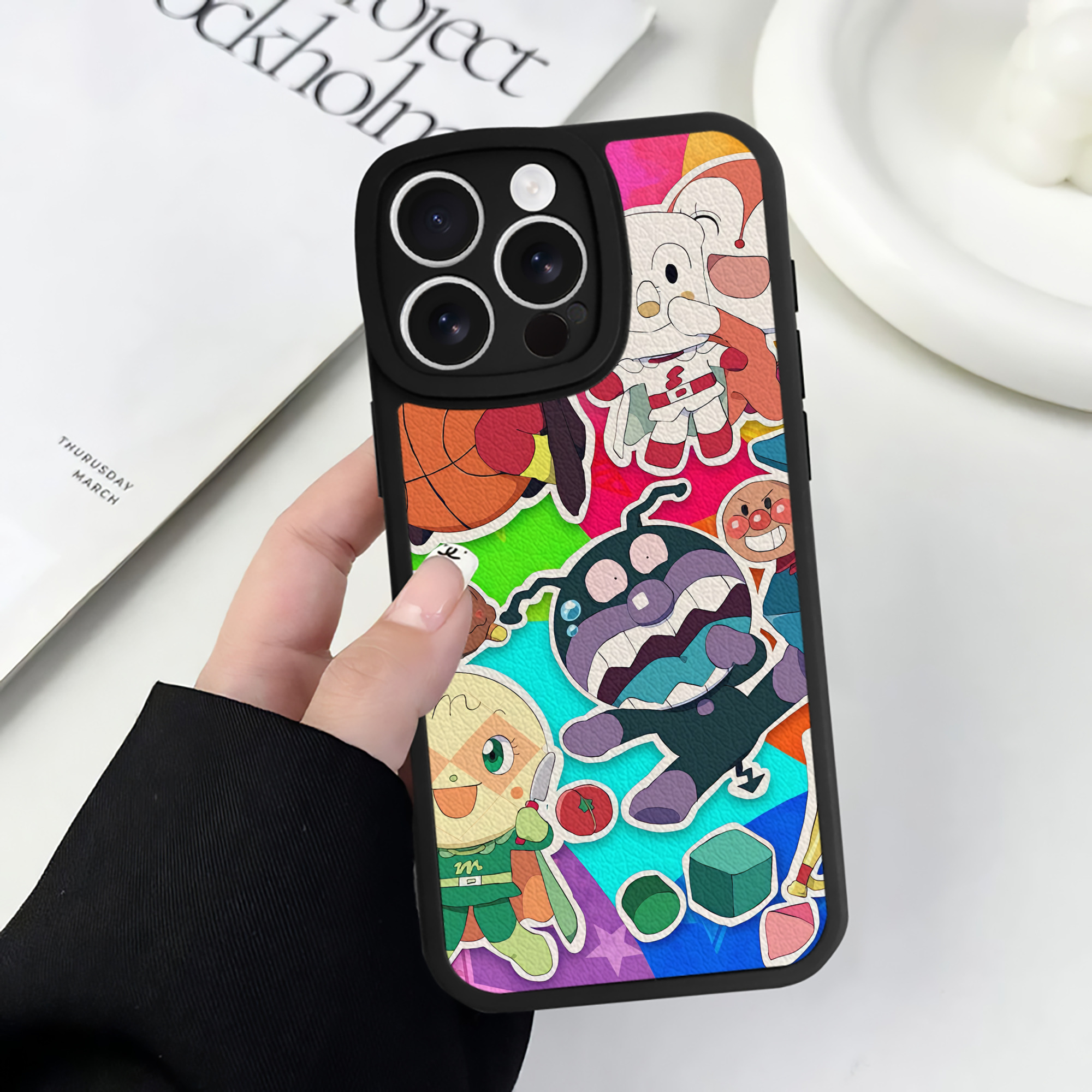 （画像用） アンパンマン Anpanman 【iPhone 16シリーズ対応】シリコンスマホケース（レザー調） 材質：シリコン